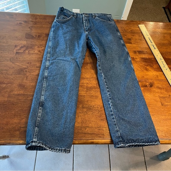 Wrangler men’s fleece lined denim jeans size 33x30 - Picture 1 of 9